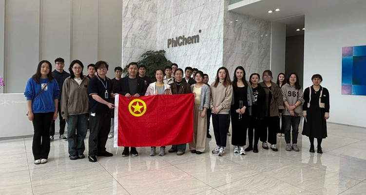 人才培养助推产业能级提升｜上海市宝山区两镇团委“联学互访活动”走进飞凯51漫画
